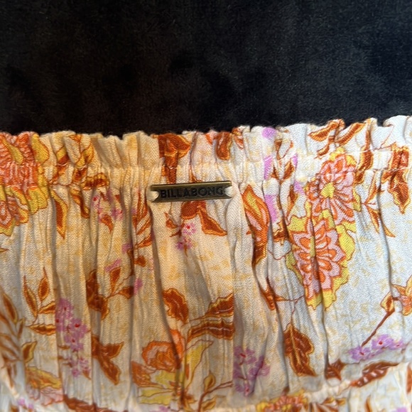 NWOT Billabong cream floral mini dress - Picture 9 of 12